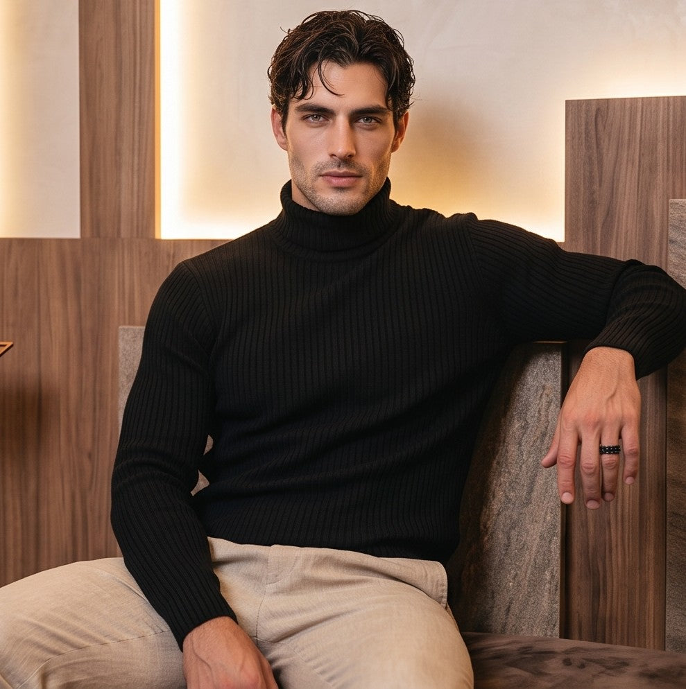 Jersey de punto grueso acanalado para hombre con cuello alto vuelto de corte entallado y elástico en puños y cintura, disponible en color azul marino, negro, burdeos, gris marengo, gris perla, azul eléctrico, verde oliva y celeste
