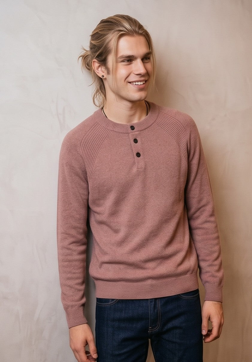 Jersey de punto suave para hombre con cuello Henley abotonado y manga larga, disponible en gris claro y rosa melocotón, corte holgado informal para invierno
